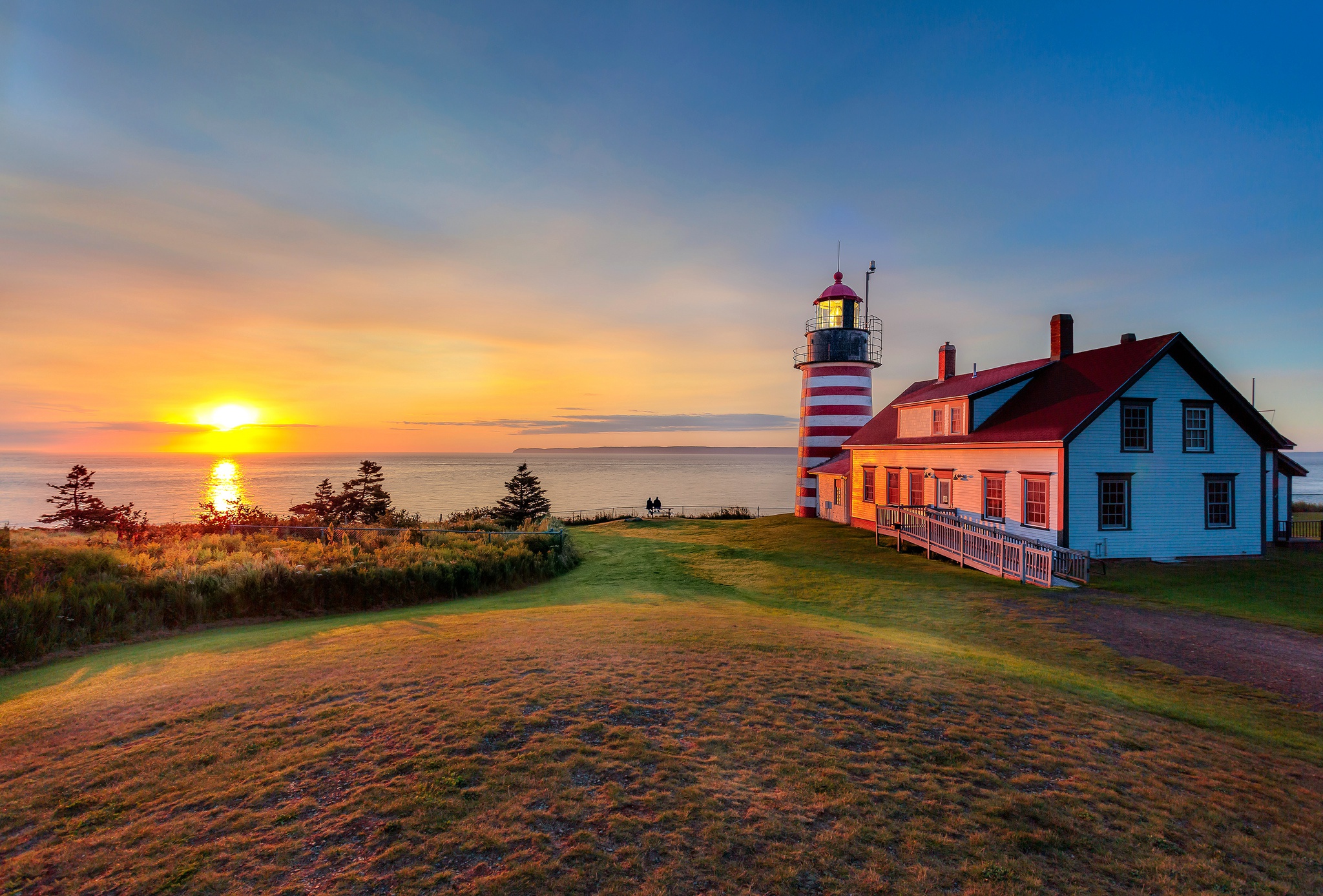 Maine lighthouse at sunrise